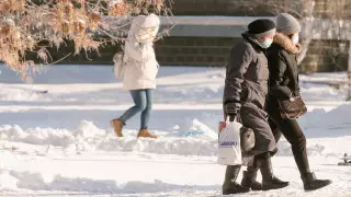Количество новых коронавирусных больных назвали в Минздраве
