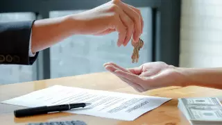 Банда мошенников торговала квартирами умерших павлодарцев