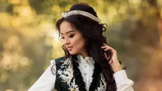 Племянница Садыра Жапарова стала "Мисс Кыргызстан - 2020" - СМИ