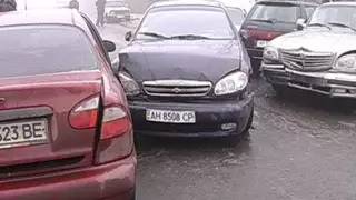 На трассе Астана-Петропавловск столкнулись 12 машин