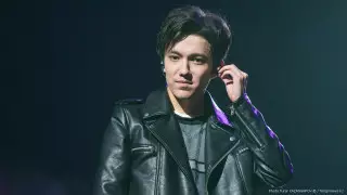 Отец Димаша Кудайбергена резко высказался об использовании фото певца для агитации