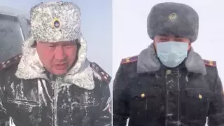 Полицейский "повторил" видео покрытого инеем полковника в Карагандинской области
