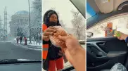 "Жүрегім ләззат алды". Блогер аязда қар тазалаушыларға сусын мен бәліш таратты