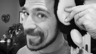 "Обезьяний хвост". Мужчины в Сети экспериментируют с новым стилем бороды