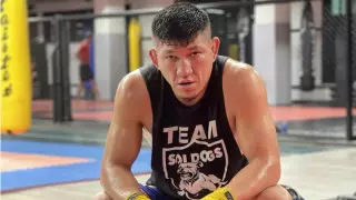 "Вы увидите другого меня". Куат Хамитов дал интервью перед боем и судом