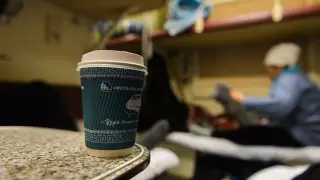 "Опасную воду" из кулеров в поездах КТЖ обсуждают казахстанцы