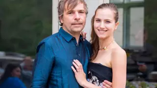 Миллионера оштрафовали за получение вакцины вне очереди