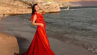 "Утром - недвижимость, вечером - небеса". Алматинка рассказала о своей необычной работе