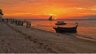 Россиянка и ее дочь заразились на отдыхе смертельно опасной болезнью