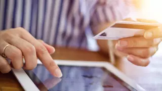 Как безопасно использовать банковские карты - советы