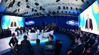 Мамин призвал усилить работу Казахстана на посту председателя ЕАЭС