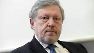 Явлинский жестко раскритиковал Навального за "популизм и национализм"