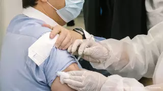 13 тысяч казахстанцев вакцинировались от коронавируса