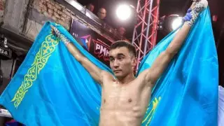 Казахстанский боксер получил бой за титул WBC