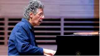 Умер легендарный джазовый музыкант и композитор Чик Кориа