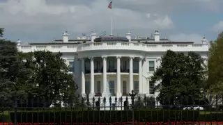 Женщину с пистолетом задержали у Белого дома в США