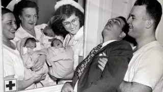 От отца в обмороке до скучных грехов. Ретроснимки, которые заставят вас улыбнуться