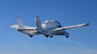 Первый в мире летающий автомобиль получил разрешение на взлет