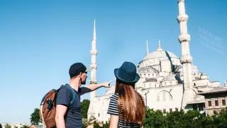 Казахстанцы вошли в топ-15 по числу посетителей Турции