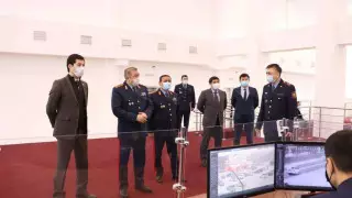 "Уметь предвидеть опасность" - глава МВД о цифровизации полиции