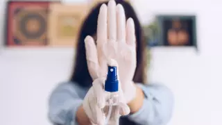 Антисептики продавали не по назначению алматинцам