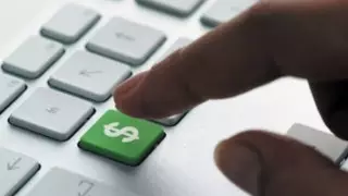 Финансистка "Казахалтына" перевела себе со счета 1,5 миллиарда тенге и сбежала