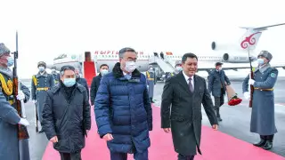 Президент Кыргызстана прибыл в Нур-Султан