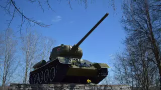 В Эстонии осквернили единственный памятник танку Т-34