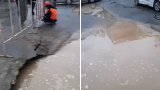 На огромную яму на Толе би пожаловались водители Алматы