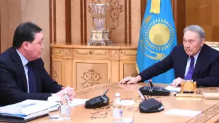 Назарбаев принял Мамина