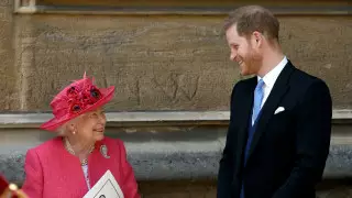 Елизавета II обсудит с принцем Гарри последствия скандального интервью - СМИ