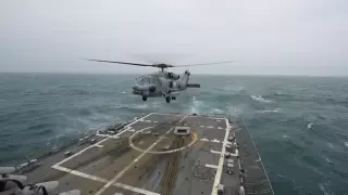 Китай мобилизовал флот из-за американского миноносца