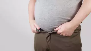 Врач рассказала, как быстро убрать пивной живот