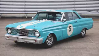 Авто Роуэна Аткинсона выставили на продажу в Британии