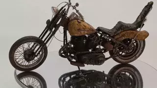 Мини-копии знаменитых байков создает художник из Петропавловска