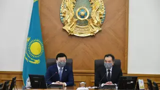 Вопросы противодействия COVID-19 обсудили в Алматы