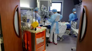 Украина ставит новые антирекорды по заболеваемости коронавирусом