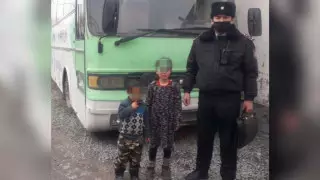 Дети 3 и 7 лет ушли на 15 километров от дома в Туркестане