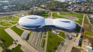 Госпиталь в Halyk Arena начал принимать пациентов с COVID-19