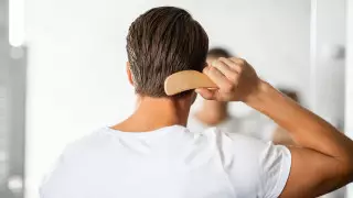 Ученые объяснили, с чем связано выпадение волос при стрессе