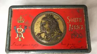 Шоколад 121-летней давности нашли в шлеме британского офицера