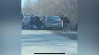 Задержание вооруженного преступника в Уральске попало на видео