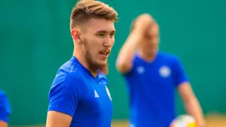 Игрок сборной Казахстана Аймбетов перешел из российского клуба в "Астану"