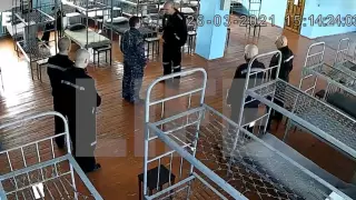 "Наглый симулянт?" Опубликовано видео с Навальным в колонии
