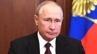 Путин подписал закон, позволяющий ему претендовать еще на 2 срока