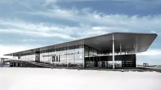 В Нур-Султане открылся крупнейший автоцентр Mercedes-Benz