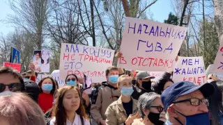 Похищение и убийство девушки: кыргызстанцы вышли на митинг
