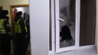 "Взял дочь в заложницы". Жительница Балхаша требует наказать экс-супруга