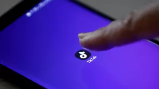 Госслужащим США запретили пользоваться TikTok на служебных устройствах