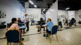 Еще в одном ТРЦ Нур-Султана открылся пункт вакцинации от COVID-19